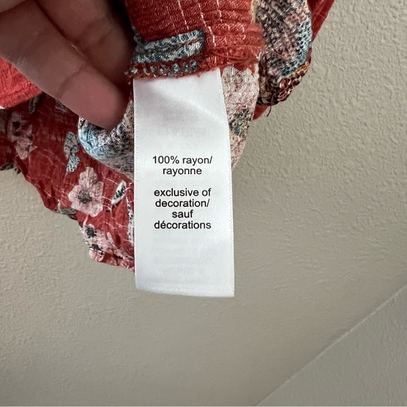 Maurices Women's Tank Top Spaghetti Strap Crochet Style Floral Flowers Lace XL - Picture 5 of 7